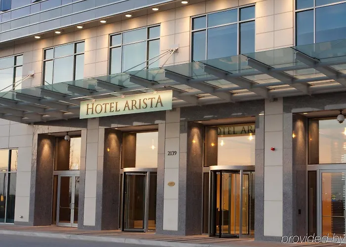 Arista 4* Naperville